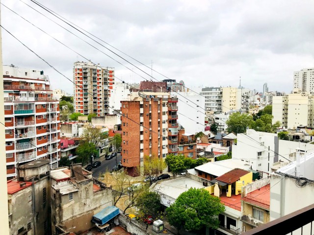 VISTA COMPLETAMENTE ABIERTA A PULMON DE MANZANA