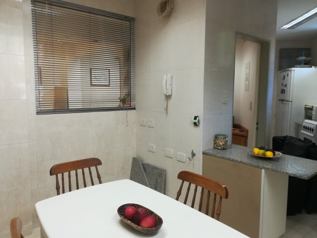 Comedor y desayunador a cocina