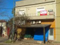 Unico  dpto 1er piso al frente